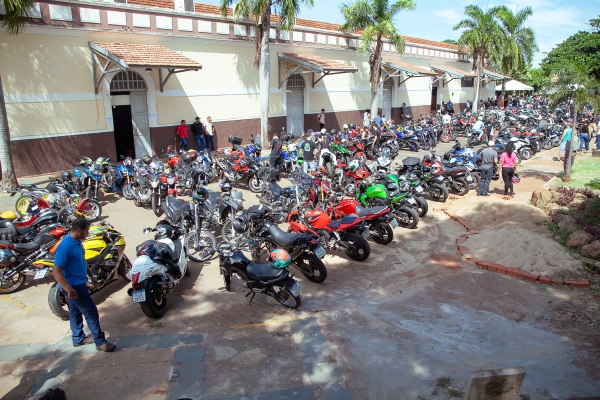 Mais de 3 mil visitantes prestigiaram o Moto Café 2025 em Andradina