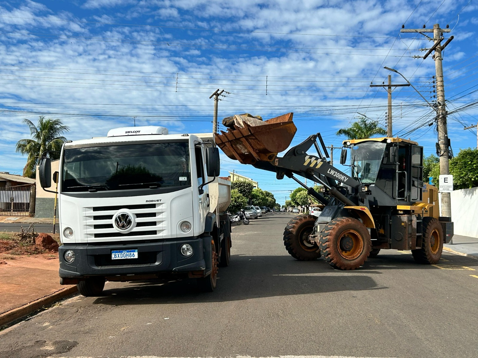 Vila Botega recebe o Andradina Limpa