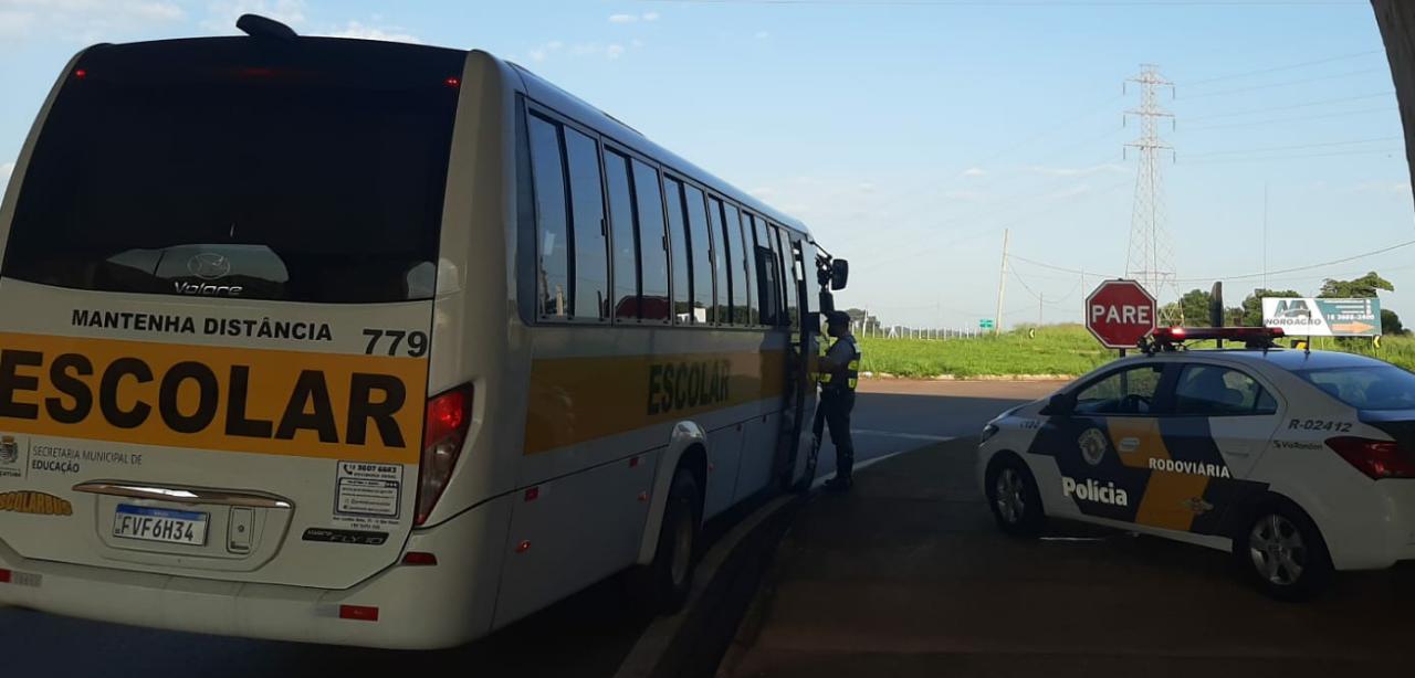 Policiamento rodoviário inicia fiscalização de transporte de estudantes 2025