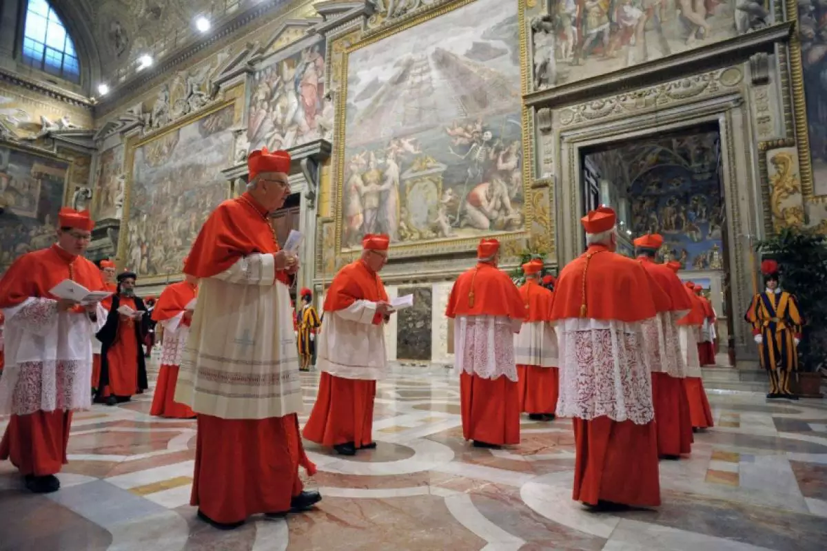 Vaticano: Conclave para eleger novo papa começará em 7 de maio