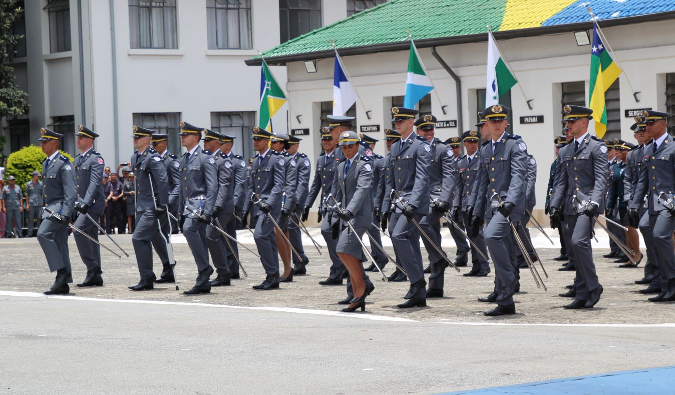 Inscrições para vagas de alunos-oficiais da Polícia Militar começam nesta segunda-feira