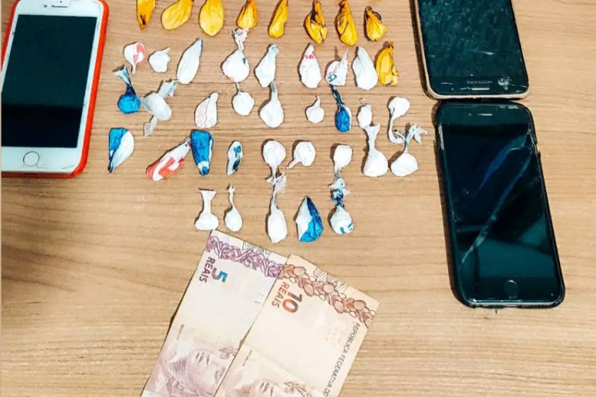Homem é preso com mais de 40 porções de cocaína em Mirandópolis