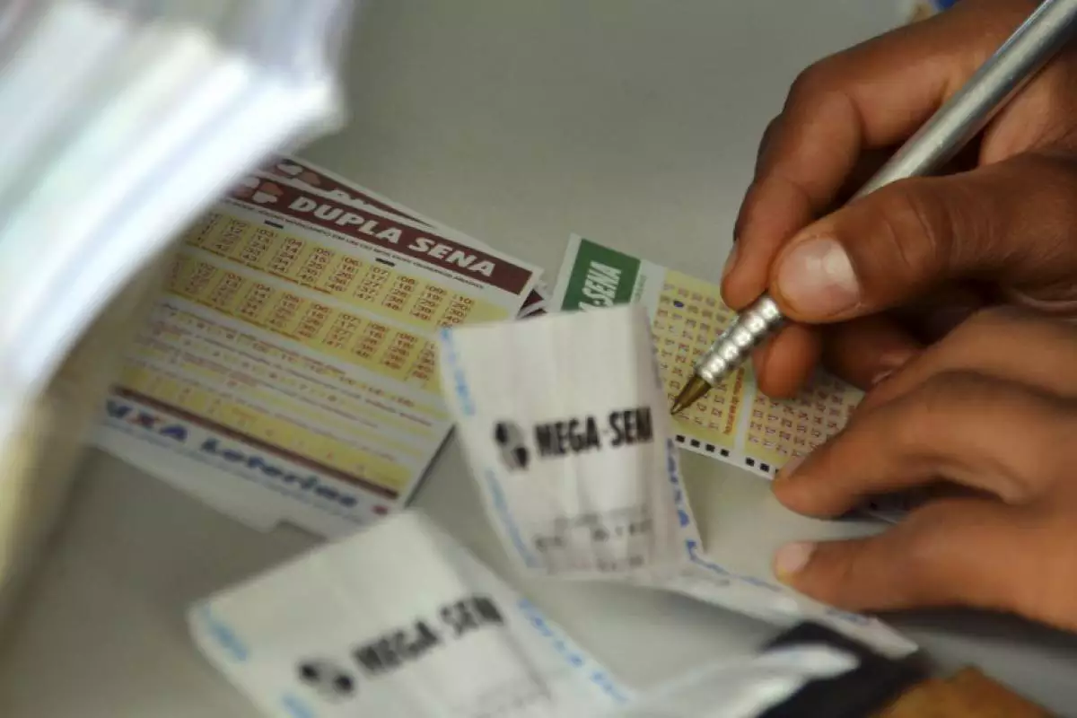 Mega-Sena 2872 acumula e prêmio pode chegar a R$ 51 milhões