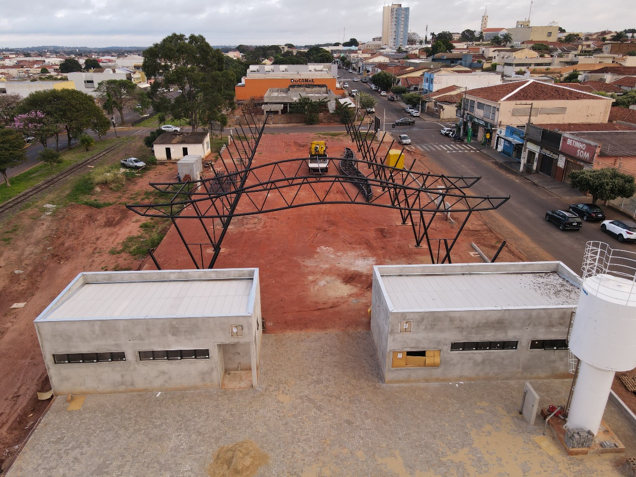 Mercadão Municipal começa a criar forma em Andradina