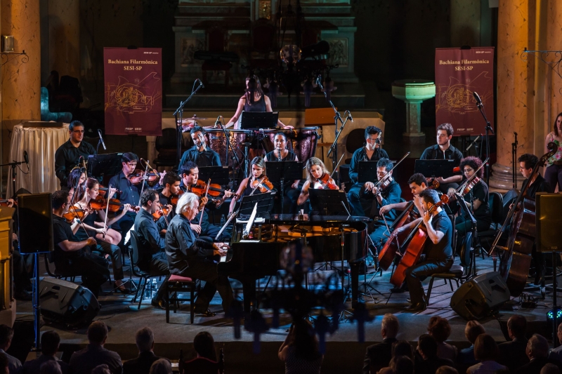 Orquestra Bachiana do Sesi se apresenta na Praça Moura Andrade