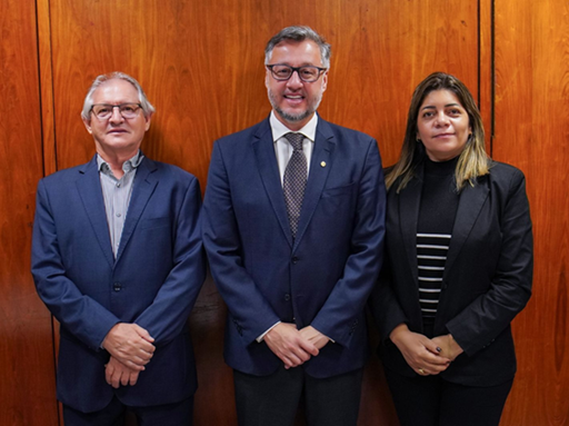 Vereadores de Andradina se empenharam e agora comemoram credenciamento do Centro de Hemodiálise pelo SUS