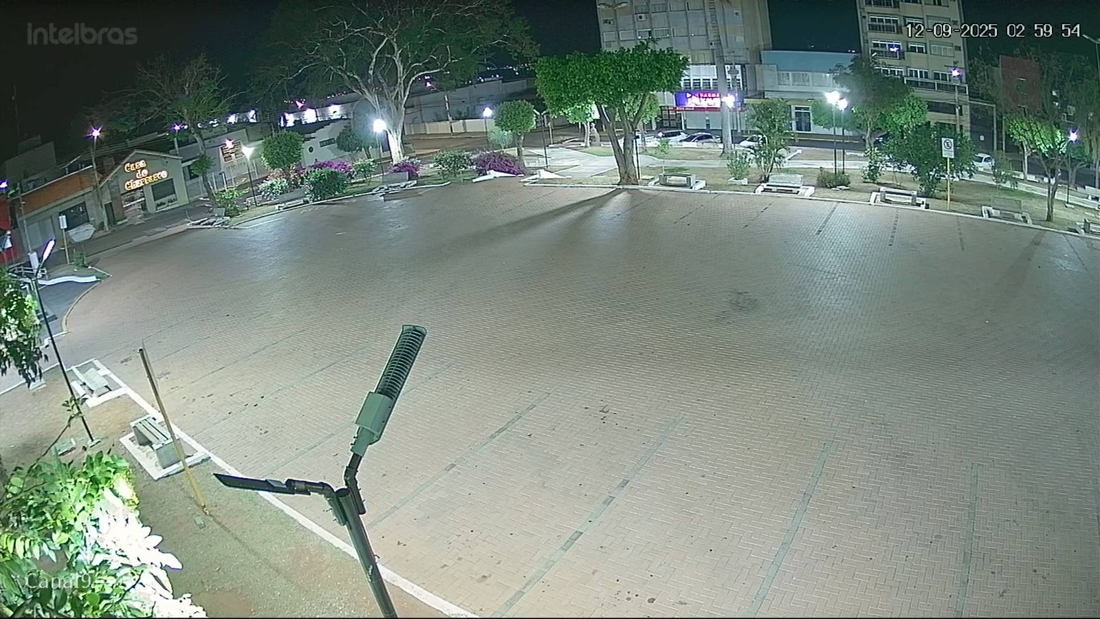Praça Moura Andrade de Andradina já tem sistema de monitoramento em pleno funcionamento