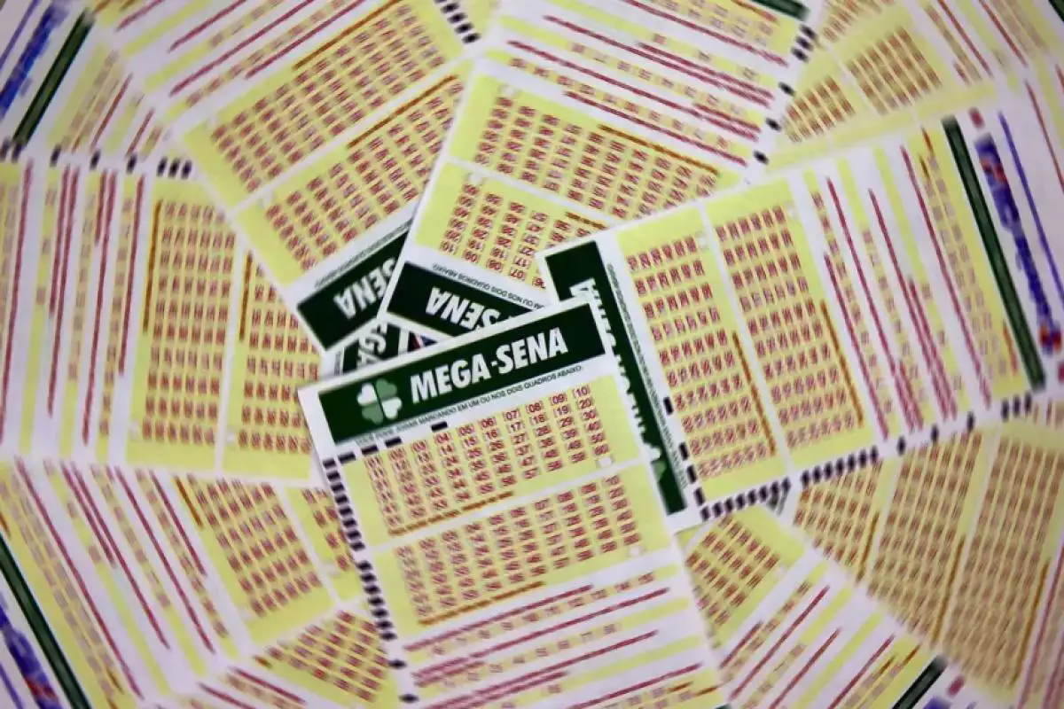 Mega-Sena acumula e prêmio principal vai para R$ 27 milhões