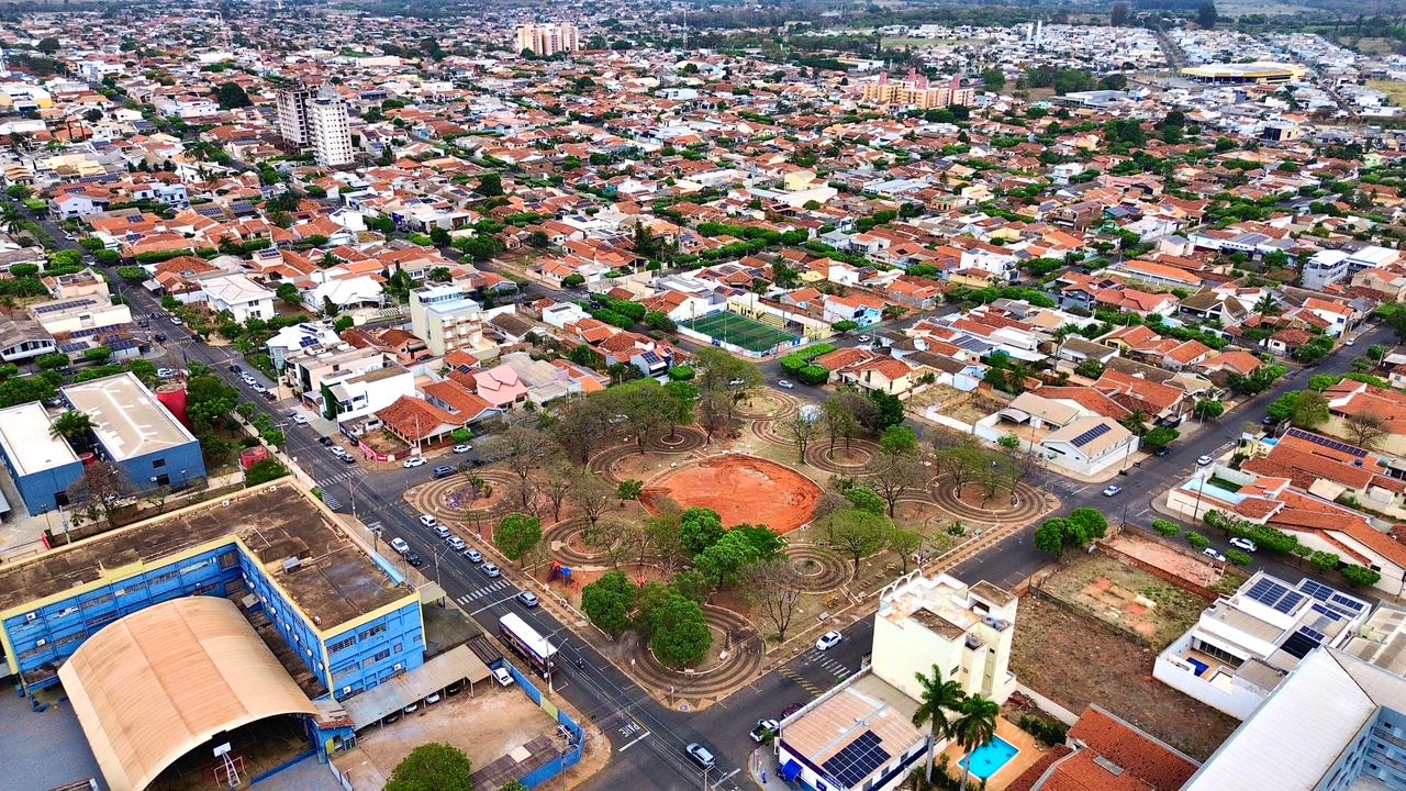 Obras de revitalização da Praça Stella Maris têm início com investimento de R$ 500 mil