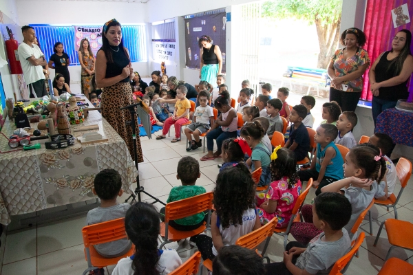 Projeto Cafuné reforça diversidade cultural e racial no CEI Izabel Pizzo