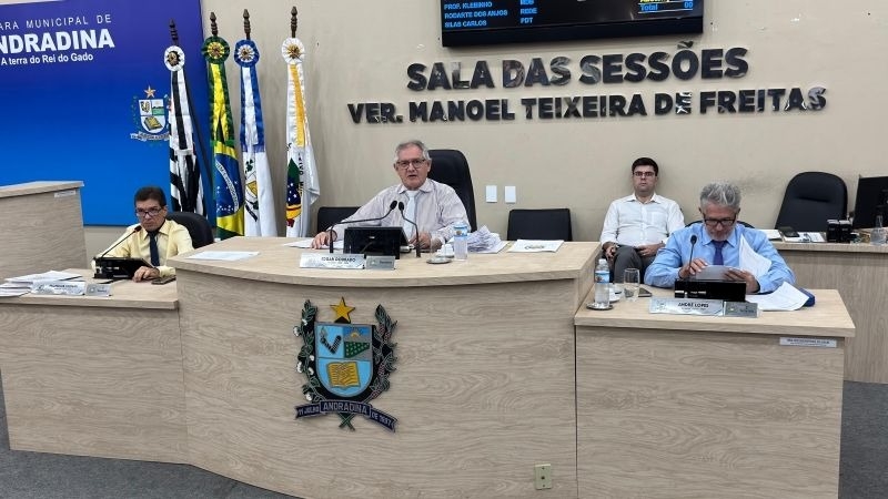 Câmara de Andradina realiza quarta sessão extraordinária