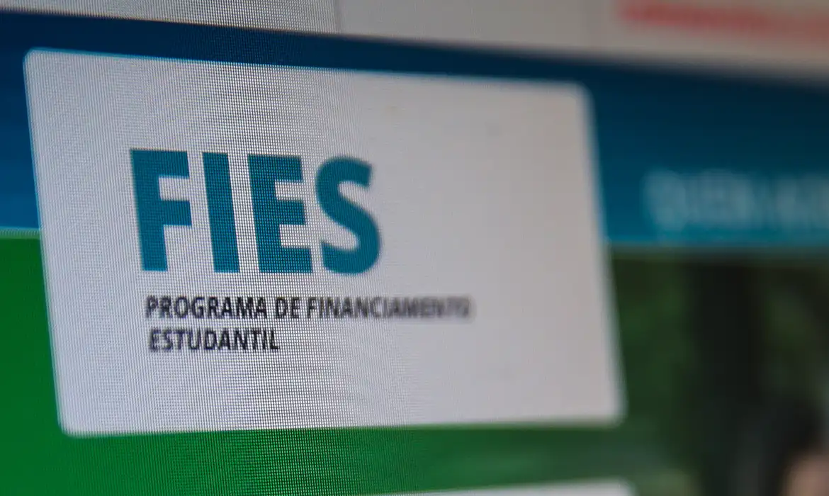 Fies: prazo para complementar inscrições  começa hoje