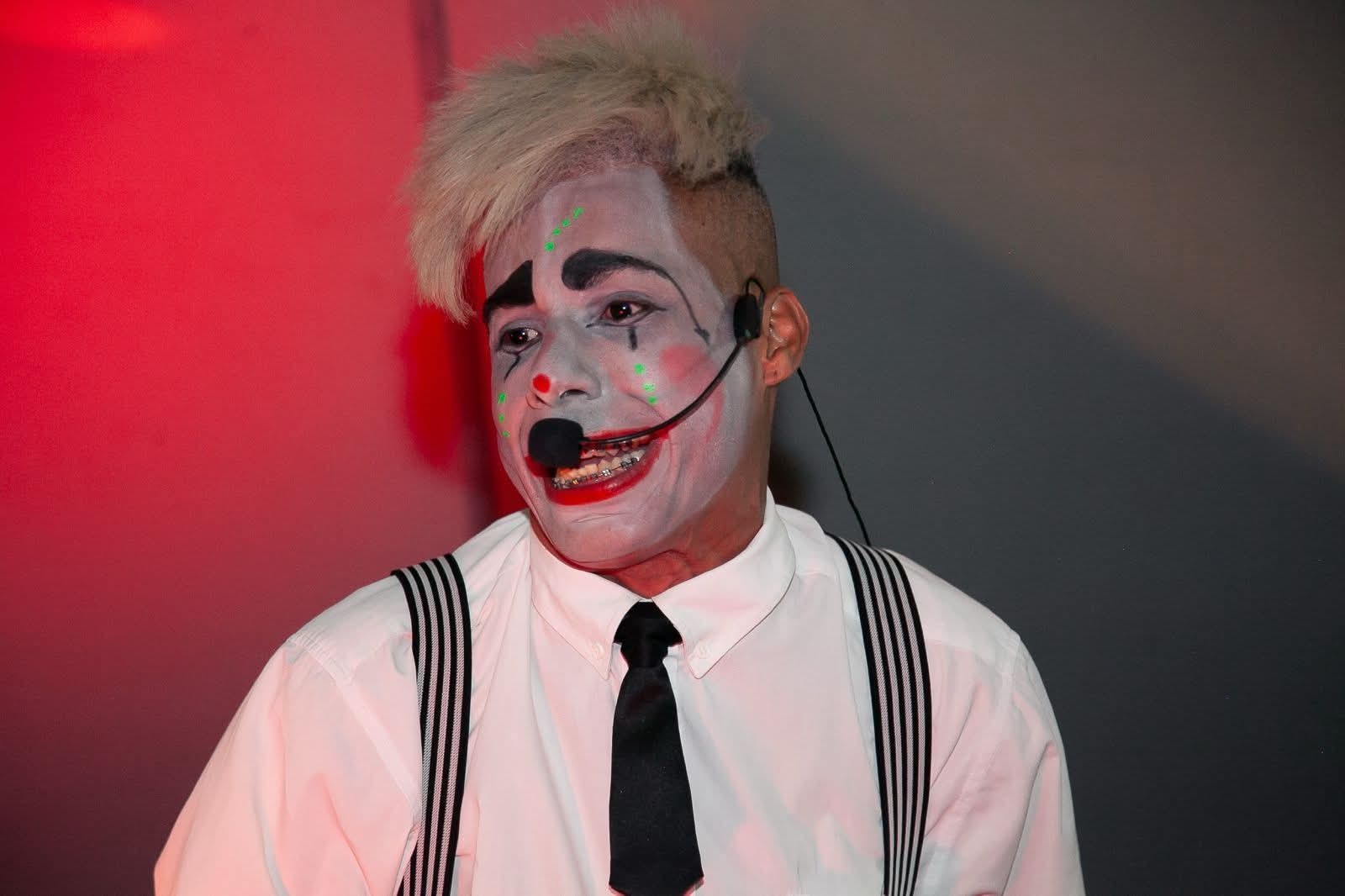 Oficina Introdução à Palhaçaria promove a arte do riso em Andradina