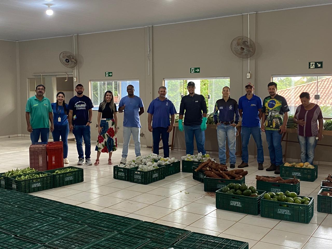 Entrega do Programa de Aquisição de Alimentos beneficia famílias em Andradina