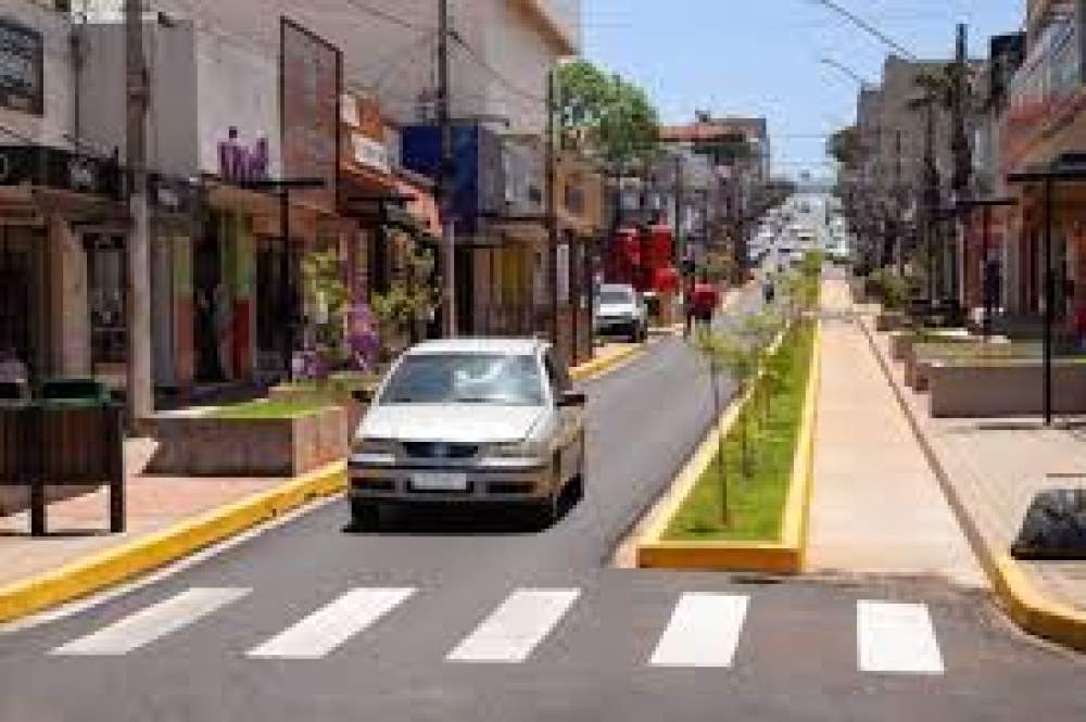 Definido em convenção coletiva que terça e manhã de quarta de Carnaval são feriados para o comércio em Andradina