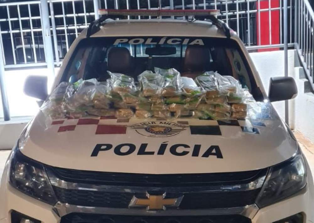 Mulher é presa em hotel com 33 kg de maconha que seriam trazidos para Araçatuba