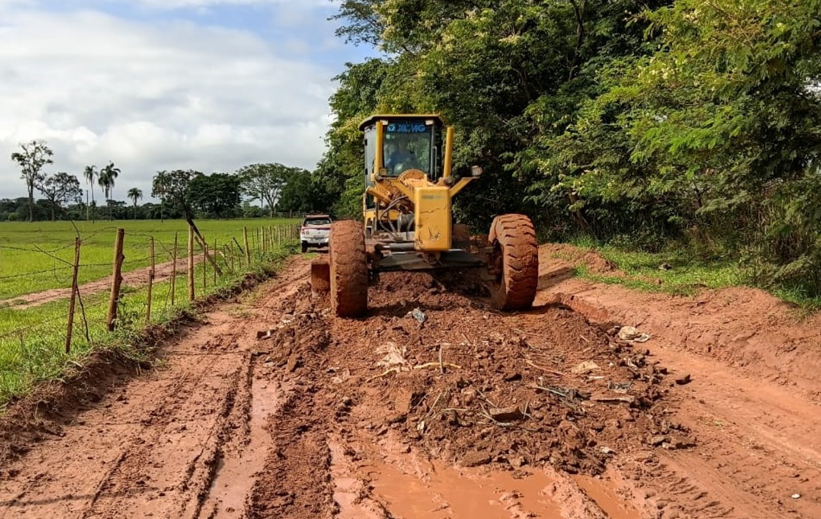 Prefeitura intensifica manutenção e garante mais segurança nas estradas rurais de Andradina