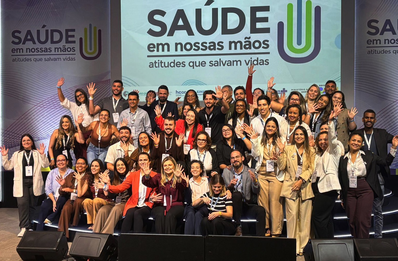 Santa Casa de Andradina participa de encontro nacional sobre segurança assistencial em Brasília