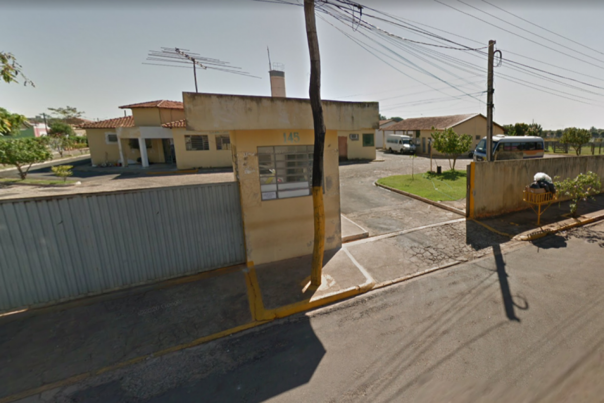 Homem é preso após levar cachorro ferido ao CCZ