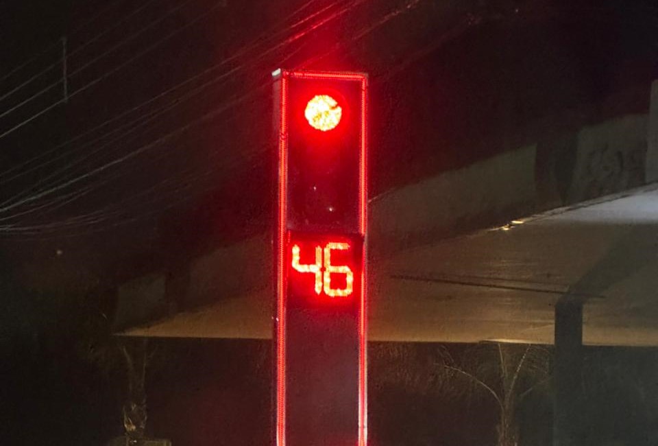 Nova iluminação de semáforos garante mais segurança na Guanabara