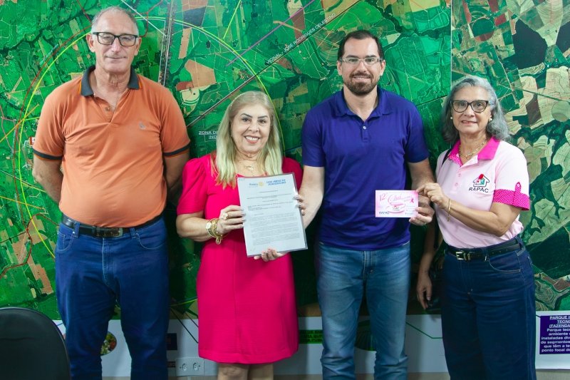 RAPAC realiza 12º Chá Outubro Rosa e garante apoio para instalação de energia solar na sede