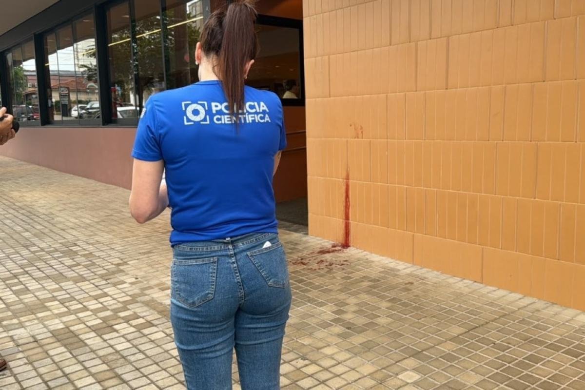 Brincadeira política teria motivado ataque a facadas em padaria, afirma delegado