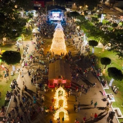 APAE realiza festival na Praça Moura Andrade em Andradina