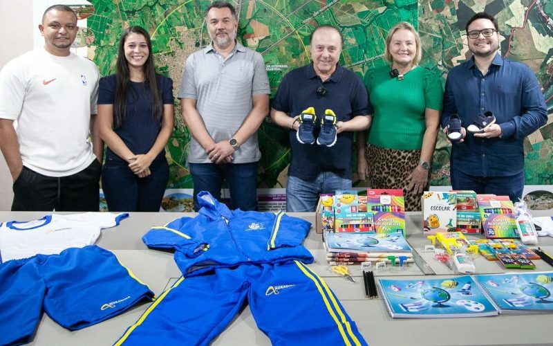 Agasalhos de Inverno chegam a tempo para 5 mil alunos da Rede Municipal em Andradina