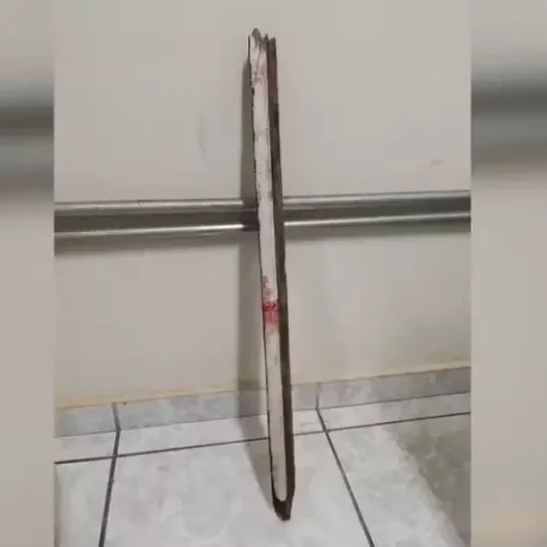 Homem é preso após espancar companheira com pedaço de pau