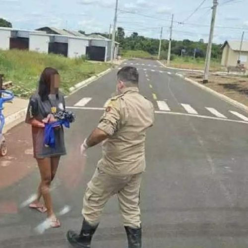 Adolescente fingiu encontrar bebê que ela mesma abandonou