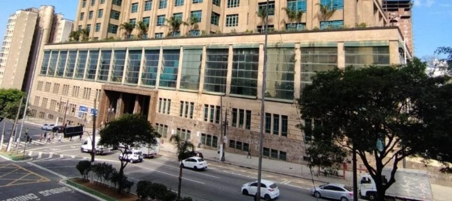 Estado de SP oferece 60 vagas com salários de até R$ 11,3 mil