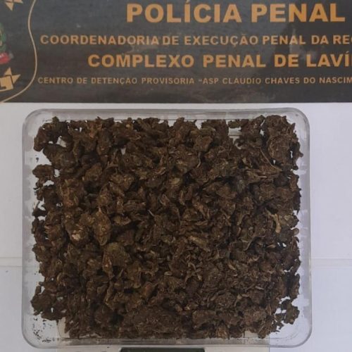 Visitantes flagrados com drogas em presídios da região