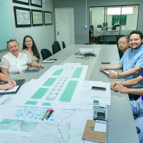 Prefeitura de Andradina debate ações do desenvolve SP e programa 50km para impulsionar economia local