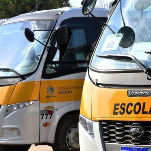 Pais denunciam problemas em escolas; Prefeitura consteta parte