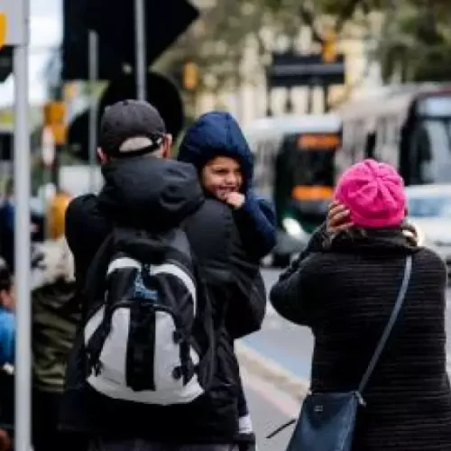 Frente fria deve derrubar temperaturas neste fim de semana