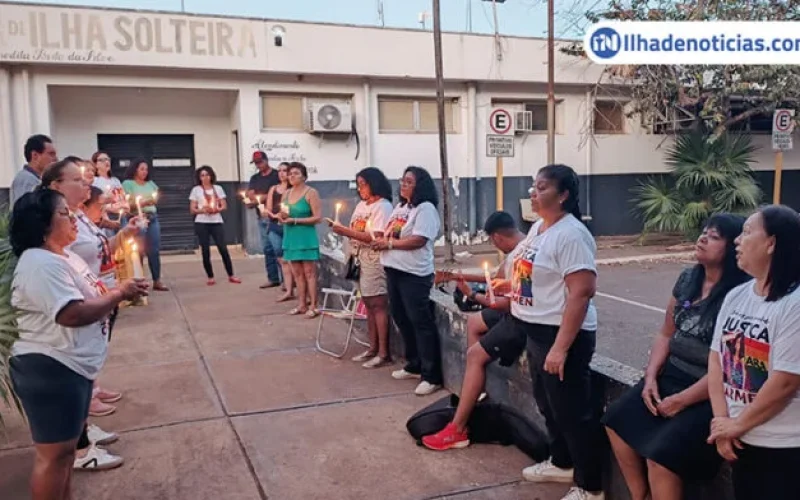 Vigília na Delegacia marca 90 dias do desaparecimento de Carmen Oliveira