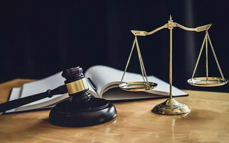 Justiça impede mãe de manter contato com a filha recém-nascida