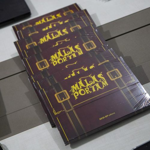 Educação andradinense recebe livros do Programa Para Ler e Crescer