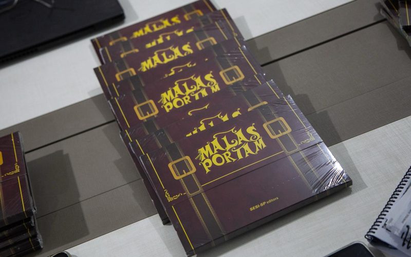 Educação andradinense recebe livros do Programa Para Ler e Crescer