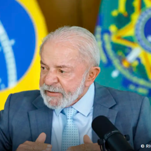 Lula envia ao Congresso projeto de lei pelo fim da escala 6×1