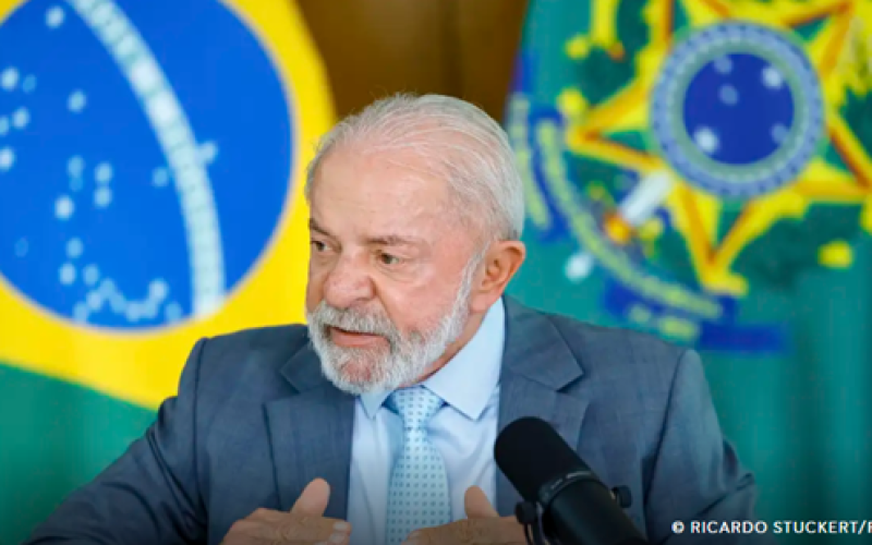 Lula envia ao Congresso projeto de lei pelo fim da escala 6×1