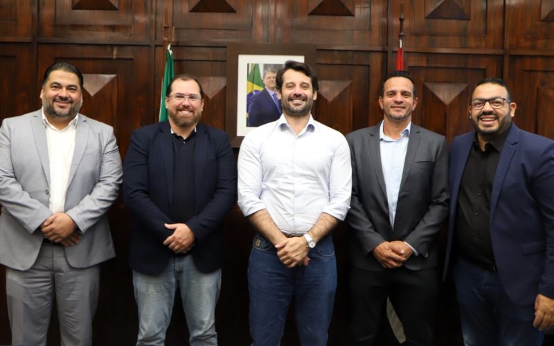 Andradina conquista rolo compactador para Agricultura