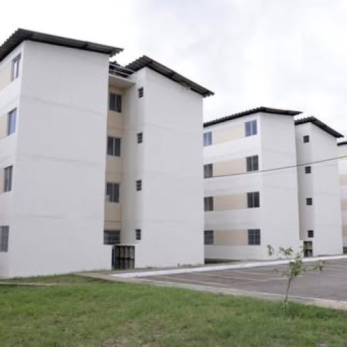 FAKE NEWS: Andradina não desistiu de casas. Contrato já esta assinado.