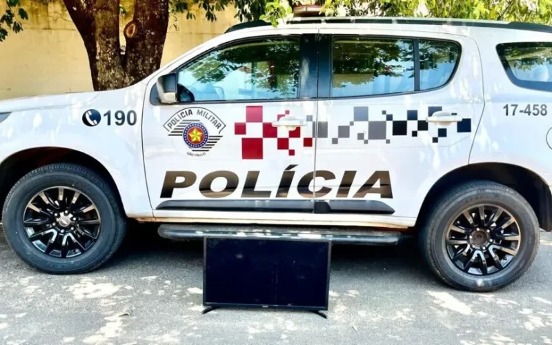 PM detém suspeito de roubo e apreende TV furtada em Mirandópolis