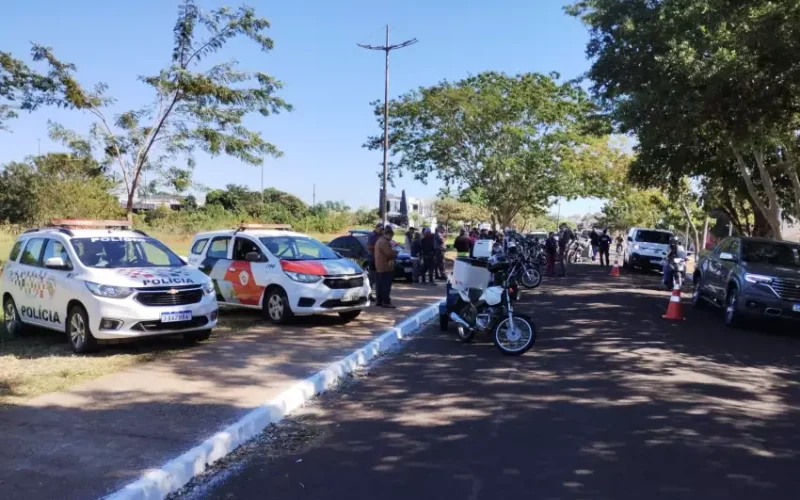 Operação Escapamento fiscaliza 248 motos e apreende sete veículos