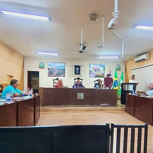 Câmara de Murutinga aprova Moção de Repúdio a decreto federal e valida contas do prefeito