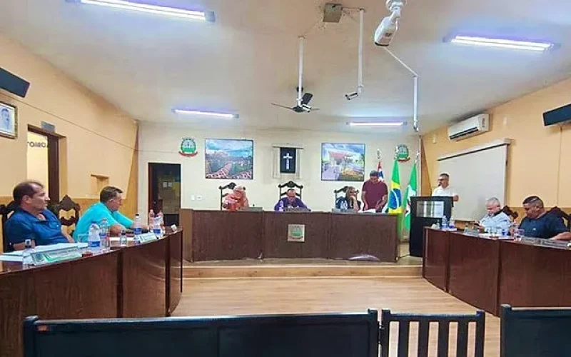 Câmara de Murutinga aprova Moção de Repúdio a decreto federal e valida contas do prefeito