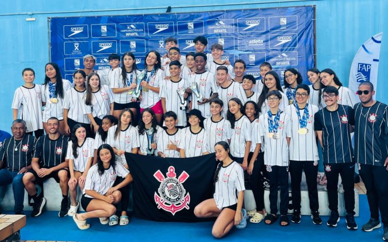 Nadadores andradinenses brilharam em Santo André no Paulista Infantil de Inverno e conquistaram 14 medalhas
