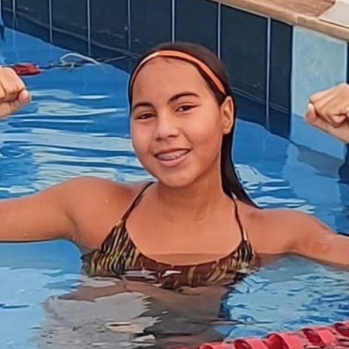Andradinense Julia Naomi é convocada para a Seleção Paulista Escolar de natação