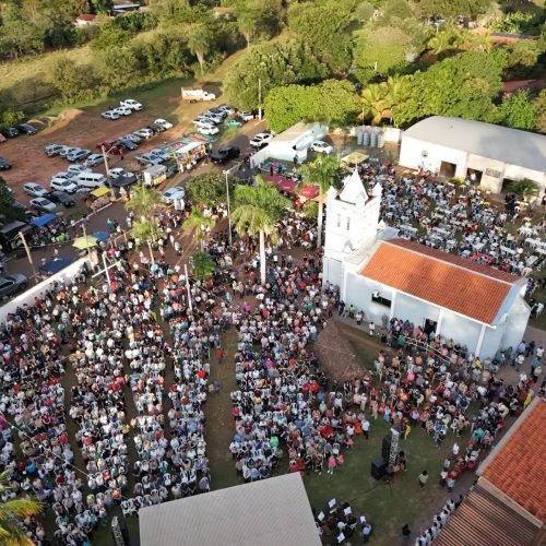 A fé que atravessa gerações reúne multidão na 84ª Procissão do Bom Jesus da Lapa